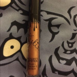 Metal Matte Lipstick in King K